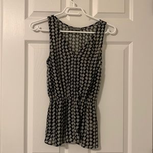 Loose and cool sheer top